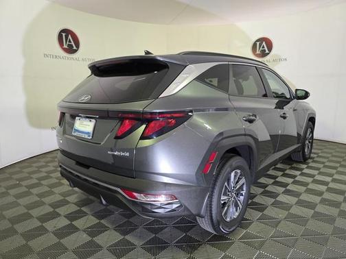 2024 Hyundai TUCSON Hybrid Blue