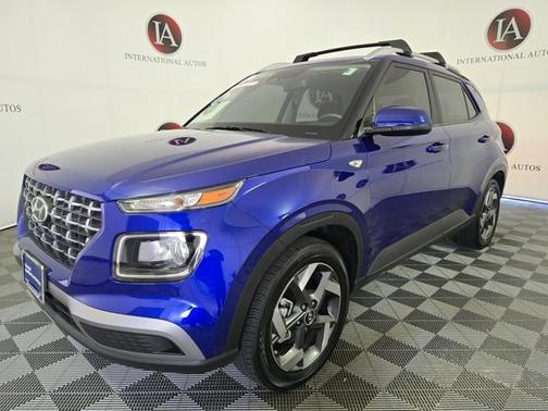2024 Hyundai VENUE SEL