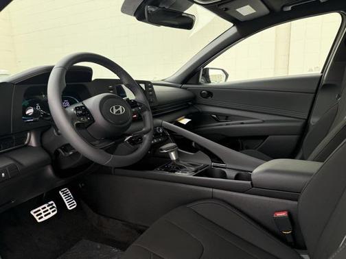 2026 Hyundai ELANTRA Sport