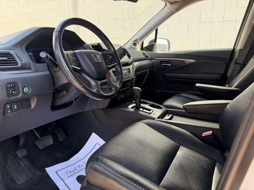 Platinum White Pearl 2020 Honda Pilot EX-L