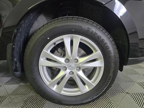 2012 Hyundai SANTA FE SE