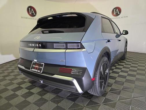 2025 Hyundai IONIQ 5 SEL