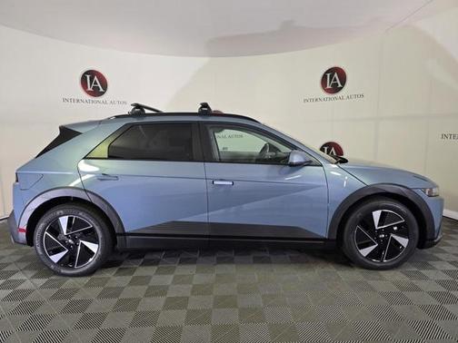 2025 Hyundai IONIQ 5 SEL