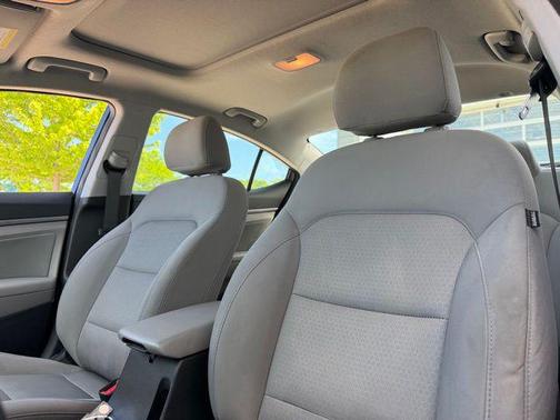Lakeside Blue 2018 Hyundai ELANTRA Value Edition