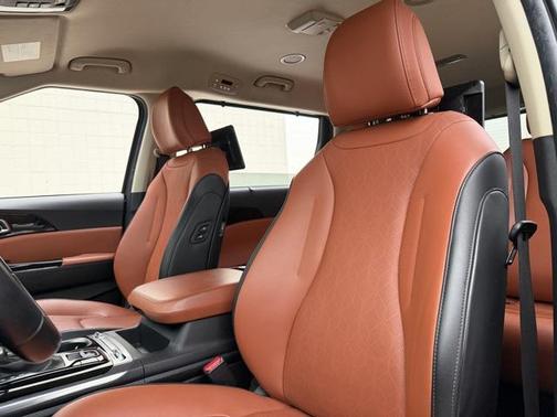 2022 Kia Carnival SX