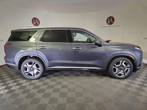 2025 Hyundai PALISADE SEL Premium