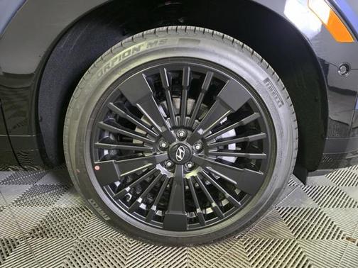 2025 Hyundai SANTA FE HEV Calligraphy