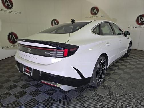 2026 Hyundai SONATA SEL