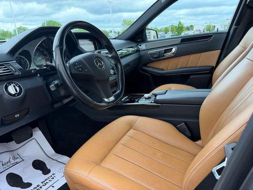 Steel Grey Metallic 2010 Mercedes-Benz E-Class 4MATIC