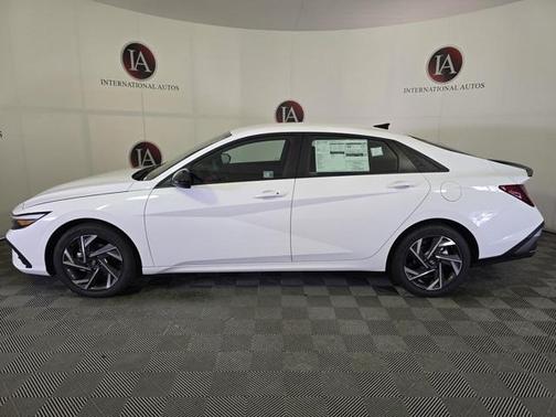 2025 Hyundai ELANTRA Sport