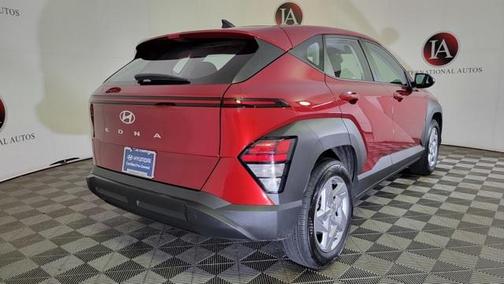 2024 Hyundai KONA SE