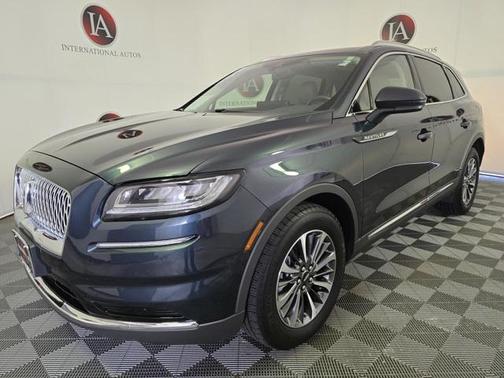 2023 Lincoln Nautilus Reserve