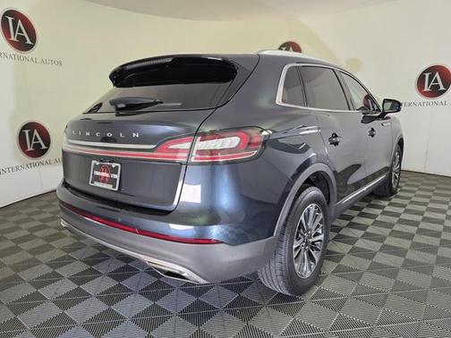 2023 Lincoln Nautilus Reserve