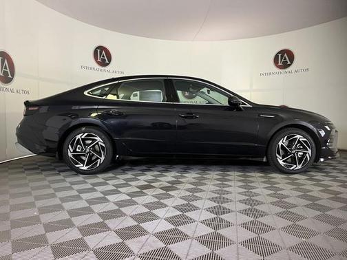 2026 Hyundai SONATA SEL