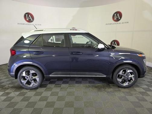 2025 Hyundai VENUE Limited