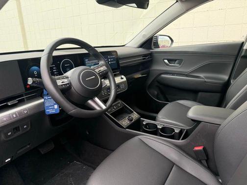 Abyss Black Pearl 2026 Hyundai KONA Limited