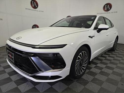 2025 Hyundai SONATA Hybrid Limited