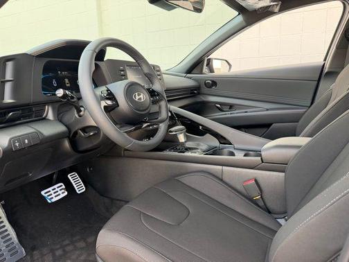 Abyss Black 2026 Hyundai ELANTRA Sport