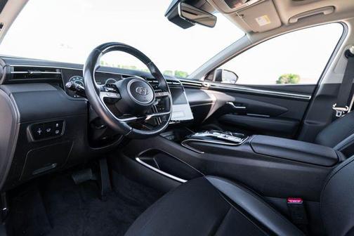 Black Pearl 2024 Hyundai TUCSON Hybrid Limited