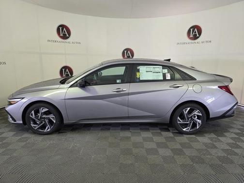 2025 Hyundai ELANTRA Sport