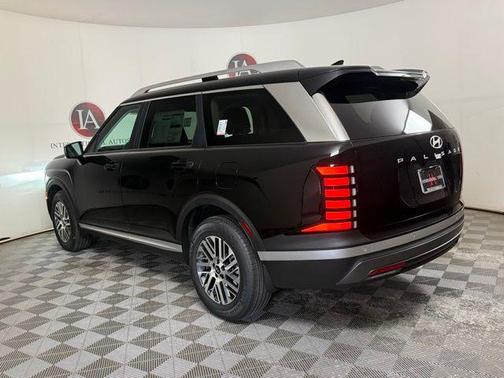 Abyss Black Pearl 2026 Hyundai PALISADE SEL 7P