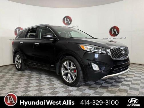 Ebony Black 2016 Kia Sorento SX