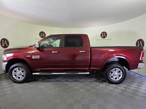 2018 RAM 2500 Laramie Crew Cab 4x4 6'4' Box