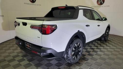 2025 Hyundai SANTA CRUZ SEL Activity