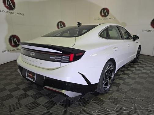 2026 Hyundai SONATA SEL
