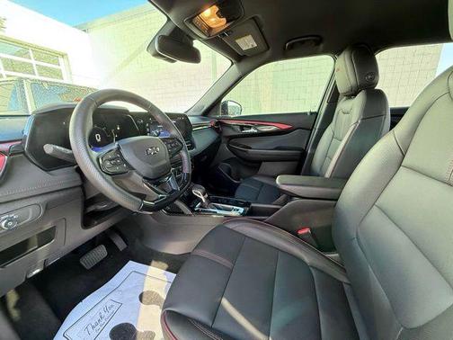 Summit White 2024 Chevrolet Trailblazer RS