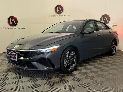 2024 Hyundai ELANTRA Limited