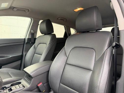 Stellar Silver 2021 Hyundai TUCSON Limited