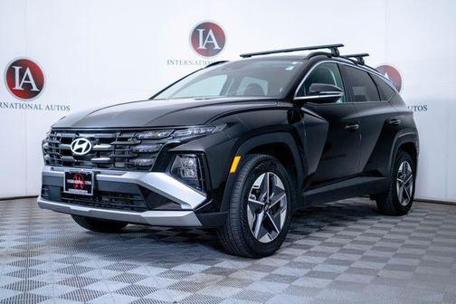 Phantom Black 2025 Hyundai TUCSON SEL Convenience