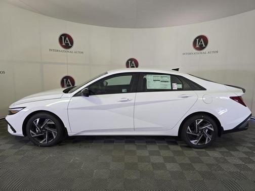 2025 Hyundai ELANTRA Sport