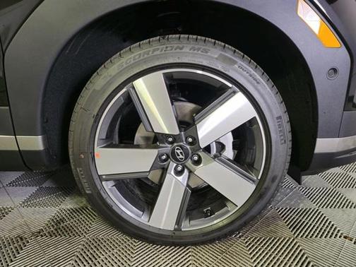 2025 Hyundai SANTA FE Limited