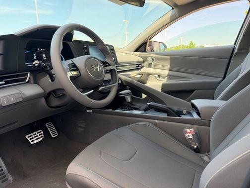 Abyss Black 2026 Hyundai ELANTRA Sport