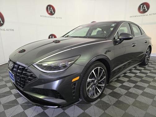 2022 Hyundai SONATA Limited
