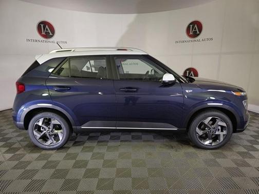 2025 Hyundai VENUE Limited