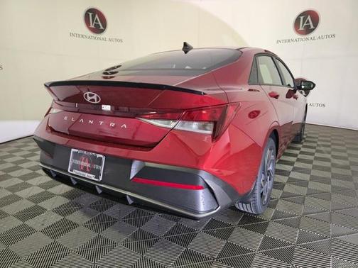 2025 Hyundai ELANTRA Sport