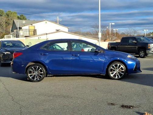 2017 Toyota Corolla SE