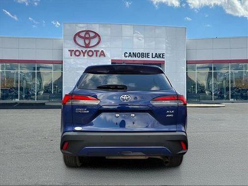 2024 Toyota Corolla Cross XLE