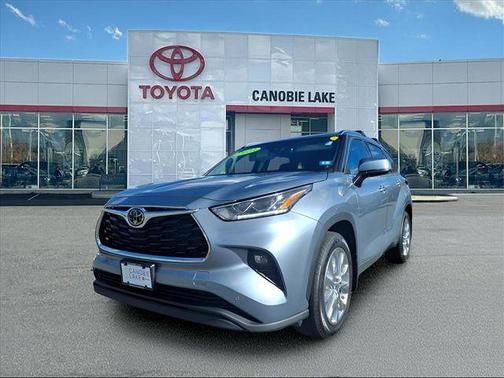2023 Toyota Highlander Limited