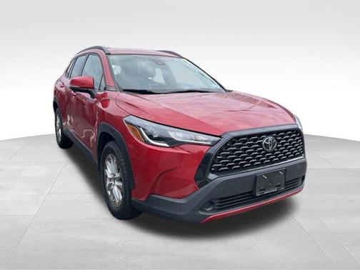 Barcelona Red Metallic 2022 Toyota Corolla Cross LE