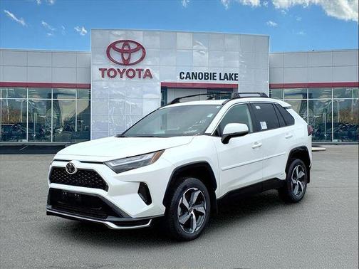 2025 Toyota RAV4 Plug-In Hybrid SE