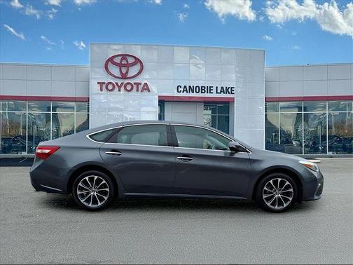 2017 Toyota Avalon XLE Plus