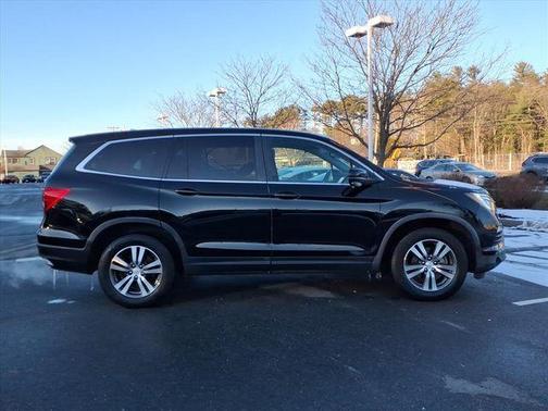2018 Honda Pilot EX-L w/ Navigation