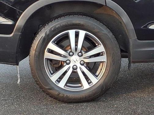 2018 Honda Pilot EX-L w/ Navigation