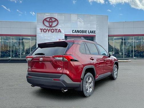 2025 Toyota RAV4 Hybrid XLE