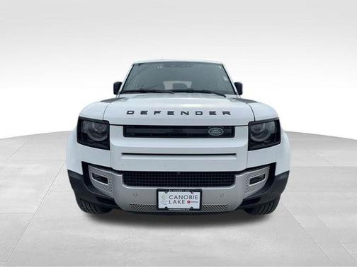 Fuji White 2025 Land Rover Defender 110 P300