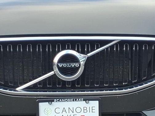 2019 Volvo XC60 T5 Momentum